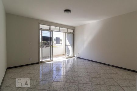 Sala de apartamento para alugar com 3 quartos, 184m² em Martins, Uberlândia