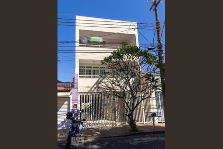 Apartamento para alugar com 184m², 3 quartos e 1 vagaFachada