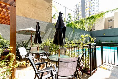 Studio à venda com 27m², 1 quarto e sem vagaPiscina