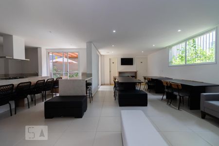 Studio à venda com 27m², 1 quarto e sem vagaSalão de Festas