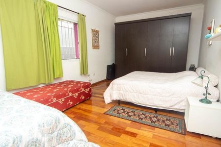 Casa à venda com 493m², 5 quartos e 5 vagas Casa à venda com 493m², 5 quartos e 5 vagas Quarto 2