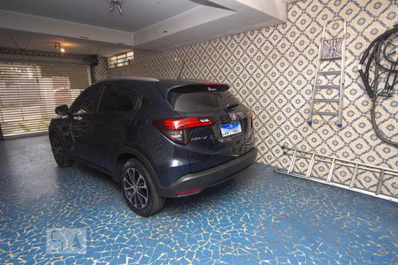 Casa à venda com 493m², 5 quartos e 5 vagas Casa à venda com 493m², 5 quartos e 5 vagasGaragem