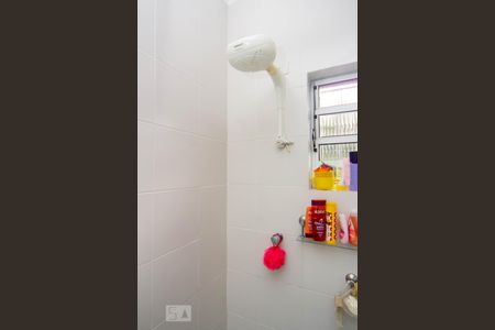 Casa à venda com 493m², 5 quartos e 5 vagas Casa à venda com 493m², 5 quartos e 5 vagasBanheiro