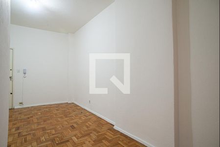 Sala de kitnet/studio para alugar com 1 quarto, 30m² em Bela Vista, São Paulo