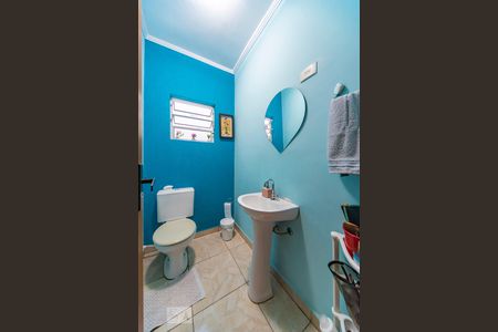 Lavabo  de casa à venda com 3 quartos, 178m² em Parque Marajoara, Santo André