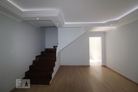 Sala de casa para alugar com 3 quartos, 115m² em Cerâmica, São Caetano do Sul