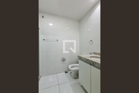 Casa à venda com 60m², 2 quartos e sem vagaBanheiro da Suíte 2