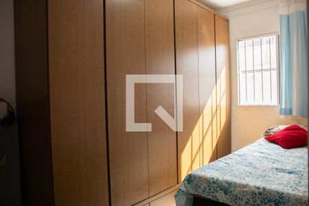 Casa à venda com 145m², 3 quartos e 6 vagas Casa à venda com 145m², 3 quartos e 6 vagasQuarto 2