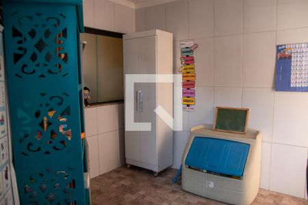 Casa à venda com 145m², 3 quartos e 6 vagas Casa à venda com 145m², 3 quartos e 6 vagasQuarto de Serviço