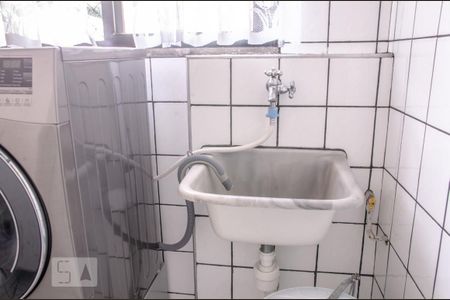 Apartamento à venda com 64m², 2 quartos e 2 vagasÁrea de Serviço