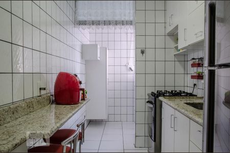 Apartamento à venda com 64m², 2 quartos e 2 vagasCozinha