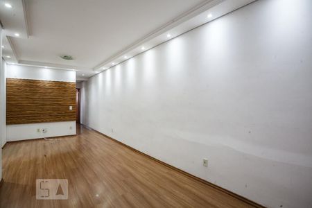 Sala de apartamento para alugar com 2 quartos, 76m² em Vila Humaitá, Santo André