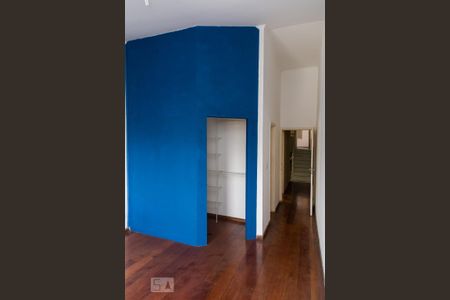 Casa à venda com 341m², 3 quartos e 4 vagasSuíte 2