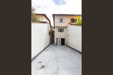 Casa à venda com 341m², 3 quartos e 4 vagasQuintal