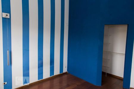 Casa à venda com 341m², 3 quartos e 4 vagasSuíte 2