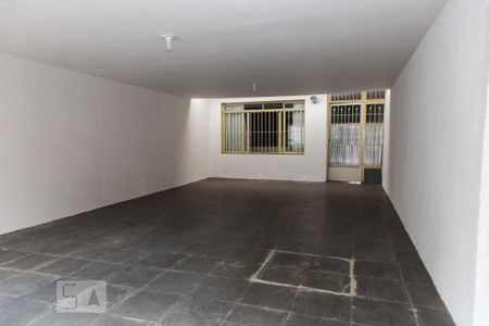 Casa à venda com 341m², 3 quartos e 4 vagasGaragem