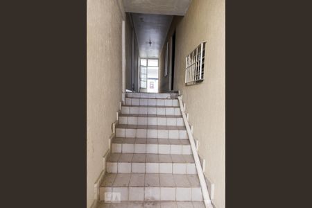 Casa à venda com 341m², 3 quartos e 4 vagasEscadas