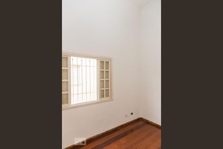 Casa à venda com 341m², 3 quartos e 4 vagasQuarto 1