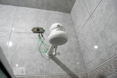 Casa à venda com 320m², 5 quartos e 4 vagas Casa à venda com 320m², 5 quartos e 4 vagasbanheiro