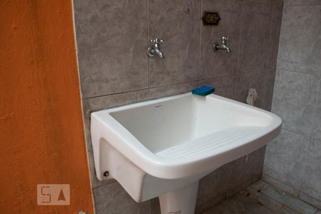 Casa à venda com 320m², 5 quartos e 4 vagas Casa à venda com 320m², 5 quartos e 4 vagasárea de serviço