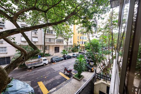 Apartamento à venda com 300m², 4 quartos e 1 vagaVista da Varanda da Sala