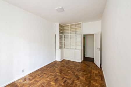 Apartamento à venda com 300m², 4 quartos e 1 vagaQuarto 1