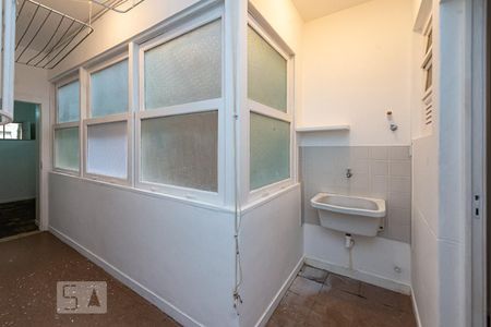 Apartamento à venda com 300m², 4 quartos e 1 vagaÁrea de Serviço