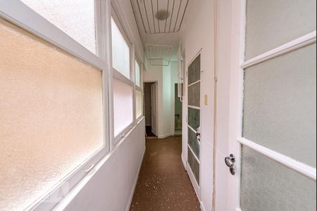 Apartamento à venda com 300m², 4 quartos e 1 vagaÁrea de Serviço