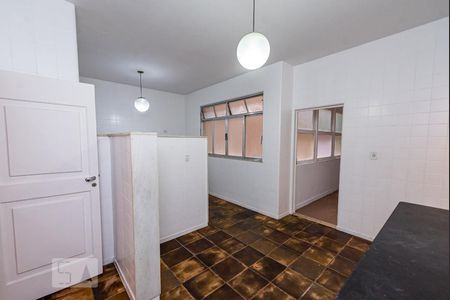 Apartamento à venda com 300m², 4 quartos e 1 vagaCozinha