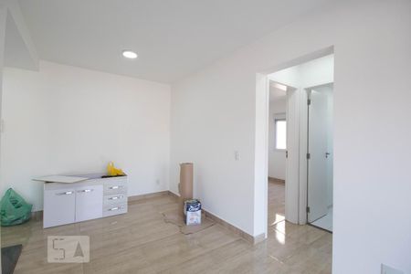Sala de apartamento à venda com 2 quartos, 49m² em Jardim Roberto, Osasco