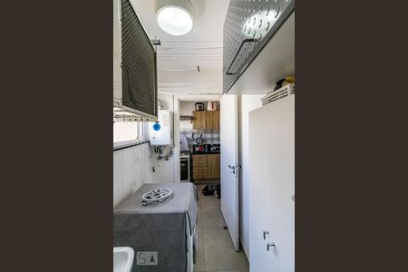 Apartamento à venda com 97m², 2 quartos e 1 vagaÁrea de Serviço