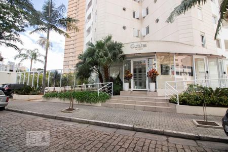 Apartamento para alugar com 80m², 2 quartos e 2 vagasFachada