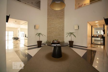 Apartamento para alugar com 80m², 2 quartos e 2 vagasHall