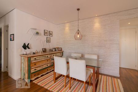 Apartamento para alugar com 80m², 2 quartos e 2 vagasSala
