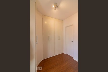 Apartamento para alugar com 80m², 2 quartos e 2 vagasSuíte