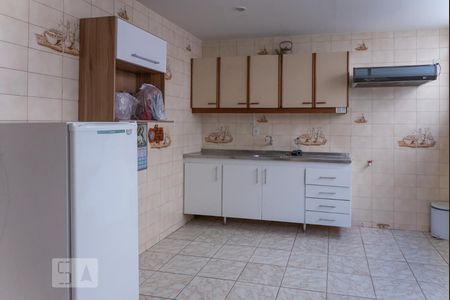 Casa de condomínio à venda com 162m², 3 quartos e 1 vaga Casa de condomínio à venda com 162m², 3 quartos e 1 vagaCozinha