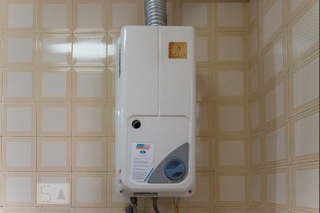 Casa de condomínio à venda com 162m², 3 quartos e 1 vaga Casa de condomínio à venda com 162m², 3 quartos e 1 vagaBanheiro social - Aquecedor