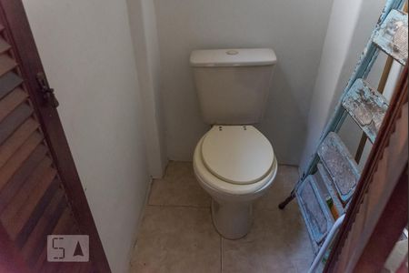Casa de condomínio à venda com 162m², 3 quartos e 1 vaga Casa de condomínio à venda com 162m², 3 quartos e 1 vagaBanheiro de Serviço