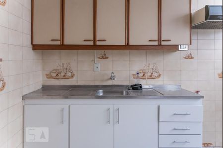 Casa de condomínio à venda com 162m², 3 quartos e 1 vaga Casa de condomínio à venda com 162m², 3 quartos e 1 vagaCozinha