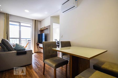 Sala de apartamento para alugar com 2 quartos, 49m² em Vila Andrade, São Paulo