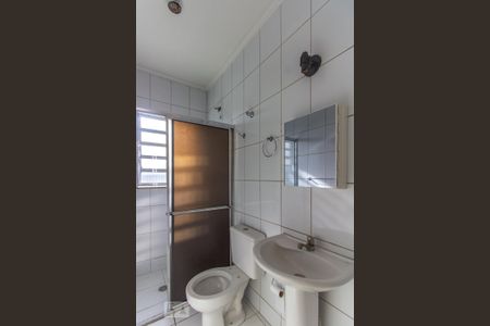Banheiro de apartamento para alugar com 1 quarto, 67m² em Parque São Lucas, São Paulo