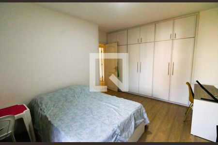 Apartamento à venda com 362m², 4 quartos e 4 vagasQuarto 2 