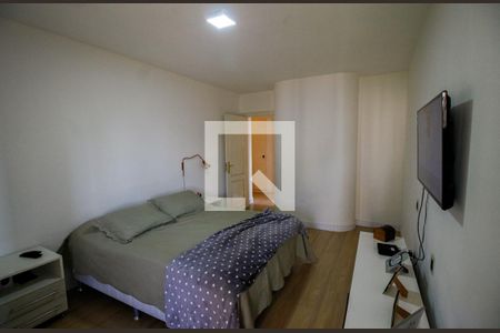 Apartamento à venda com 362m², 4 quartos e 4 vagasSuíte 2