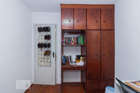 Quarto 2 de apartamento à venda com 3 quartos, 75m² em Vila Ipojuca, São Paulo