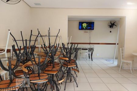 Apartamento para alugar com 52m², 2 quartos e 1 vaga Apartamento para alugar com 52m², 2 quartos e 1 vagaÁrea comum - salão de festas