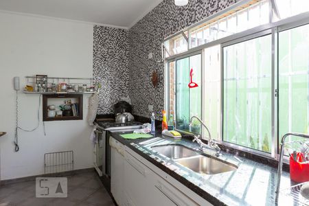 Casa à venda com 275m², 6 quartos e 4 vagasCozinha