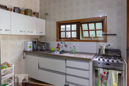 Casa à venda com 275m², 6 quartos e 4 vagasCasa 2 - Cozinha