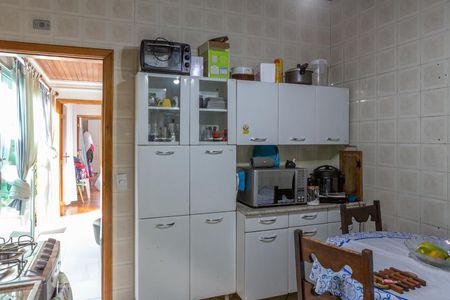 Casa à venda com 275m², 6 quartos e 4 vagasCasa 2 - Cozinha