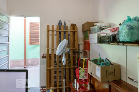 Casa à venda com 275m², 6 quartos e 4 vagasEscritório