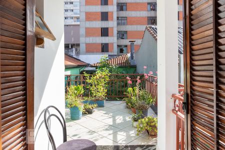 Casa à venda com 275m², 6 quartos e 4 vagasSuíte 1